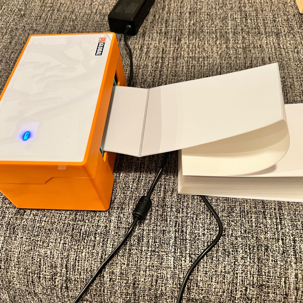 4x6” Label Printer w/ power cable and 400+ 4x6 labels
